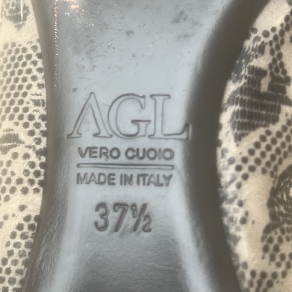 AGL Attilio Leombruni Black/Taupe Floral Toe Cap Flat Women's Size 37.5 / 7.5 - Picture 9 of 9